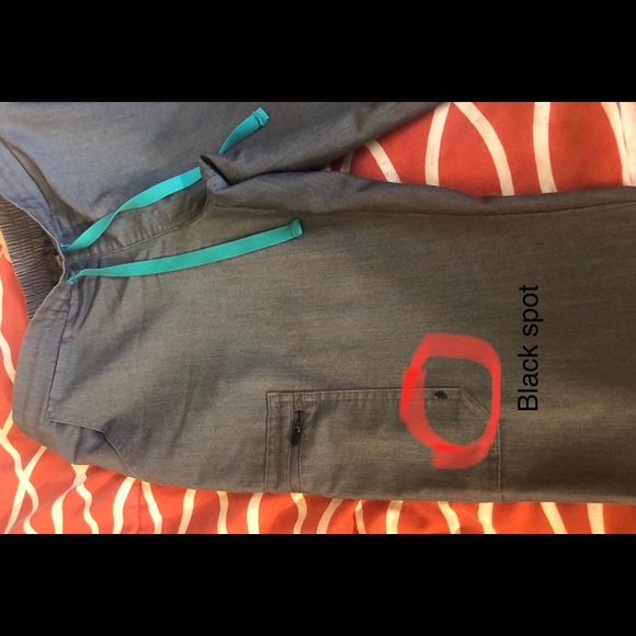 Figs Yola in S/P - Gray - Picture 5 of 7